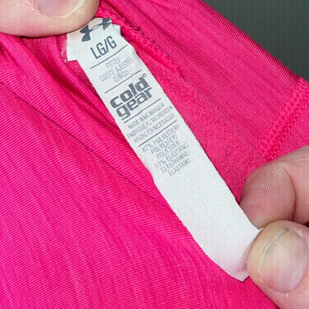 Under Armour Cold Gear Women's Vibrant Pink Sweatshirt Size Large - Picture 3 of 4